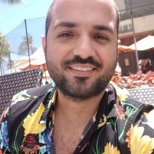 Meet your Posher, Deya